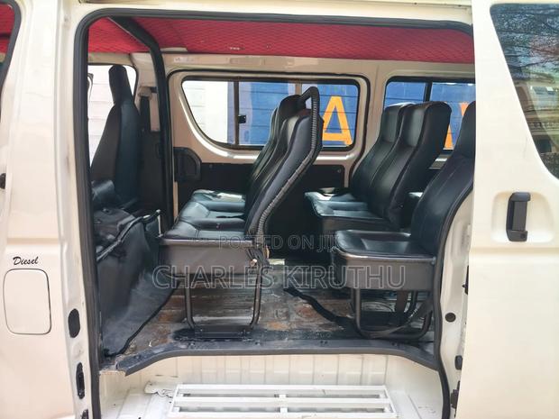 Toyota HiAce 2014 White - thumbnail 7