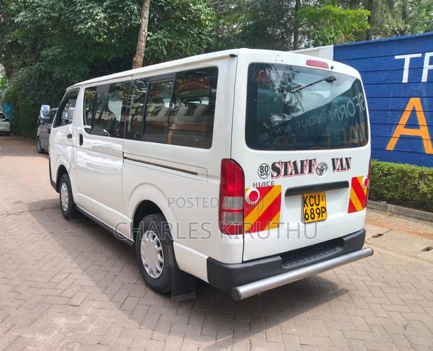Toyota HiAce 2014 White - thumbnail 12