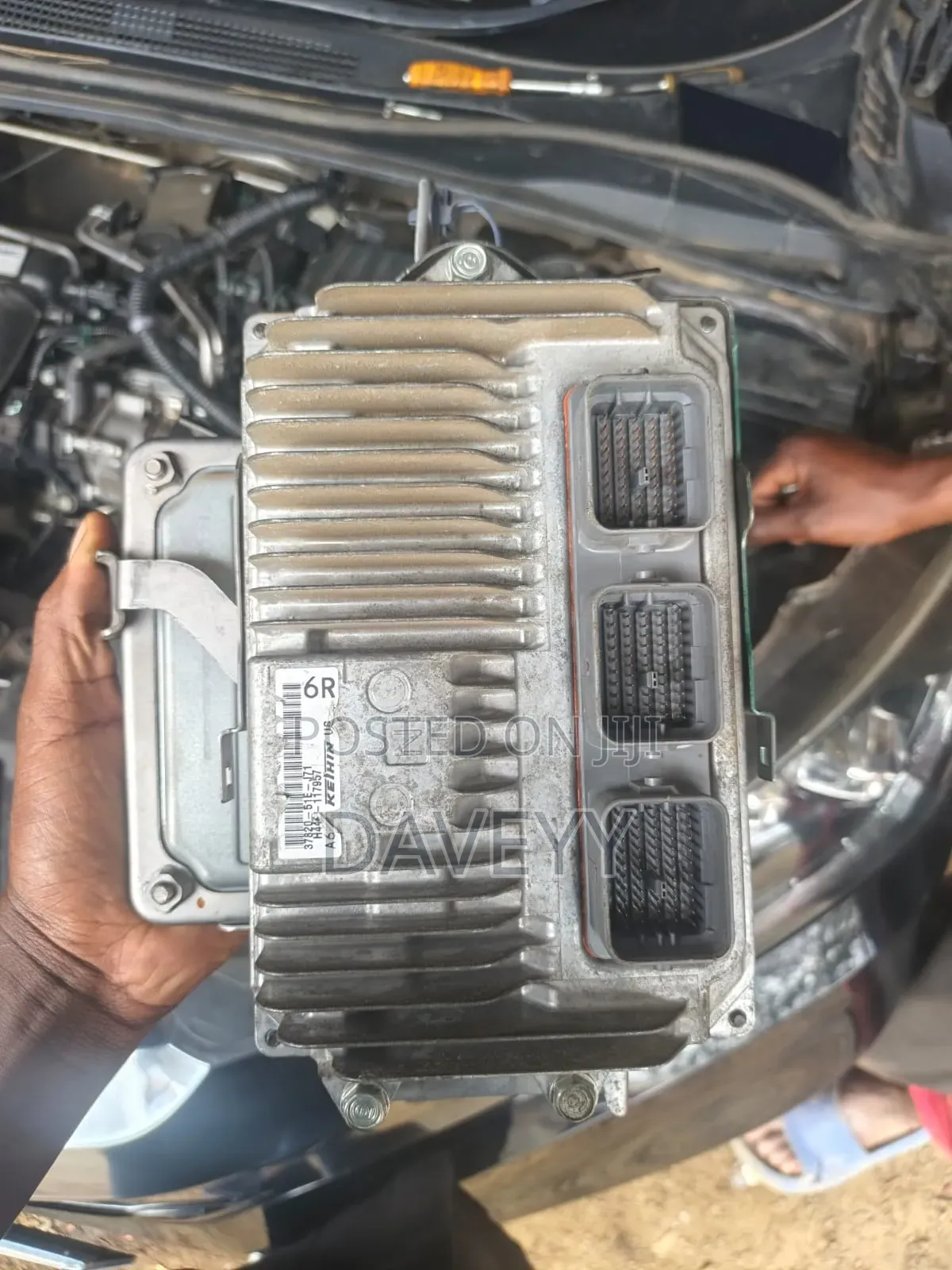 Rx450h Hybrid Connector's