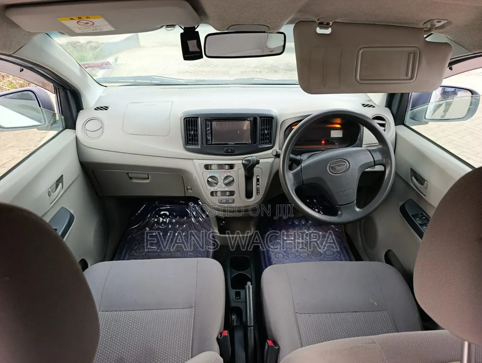 Daihatsu Mira 2017 White