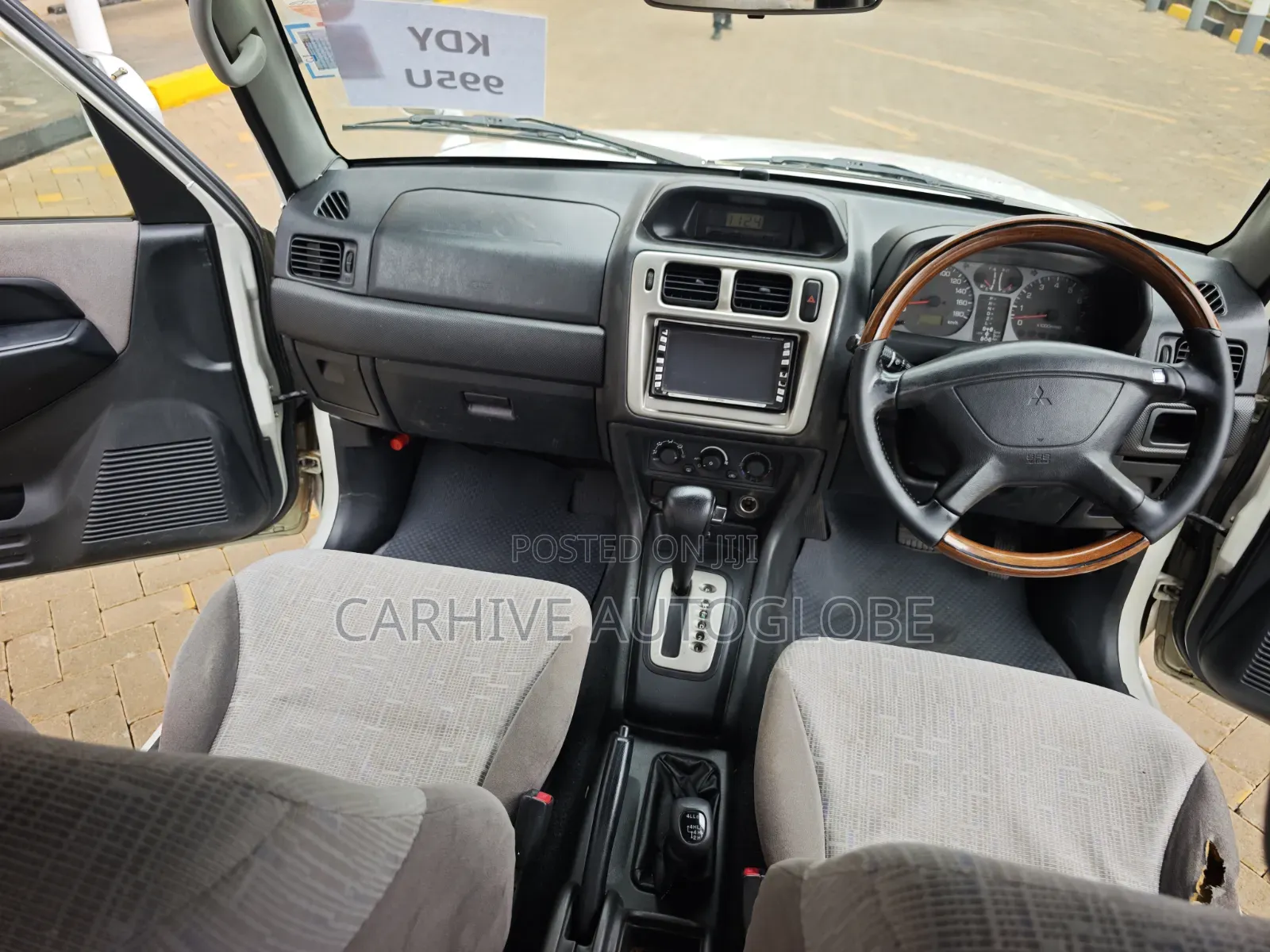 Mitsubishi Pajero IO 2004 Pearl