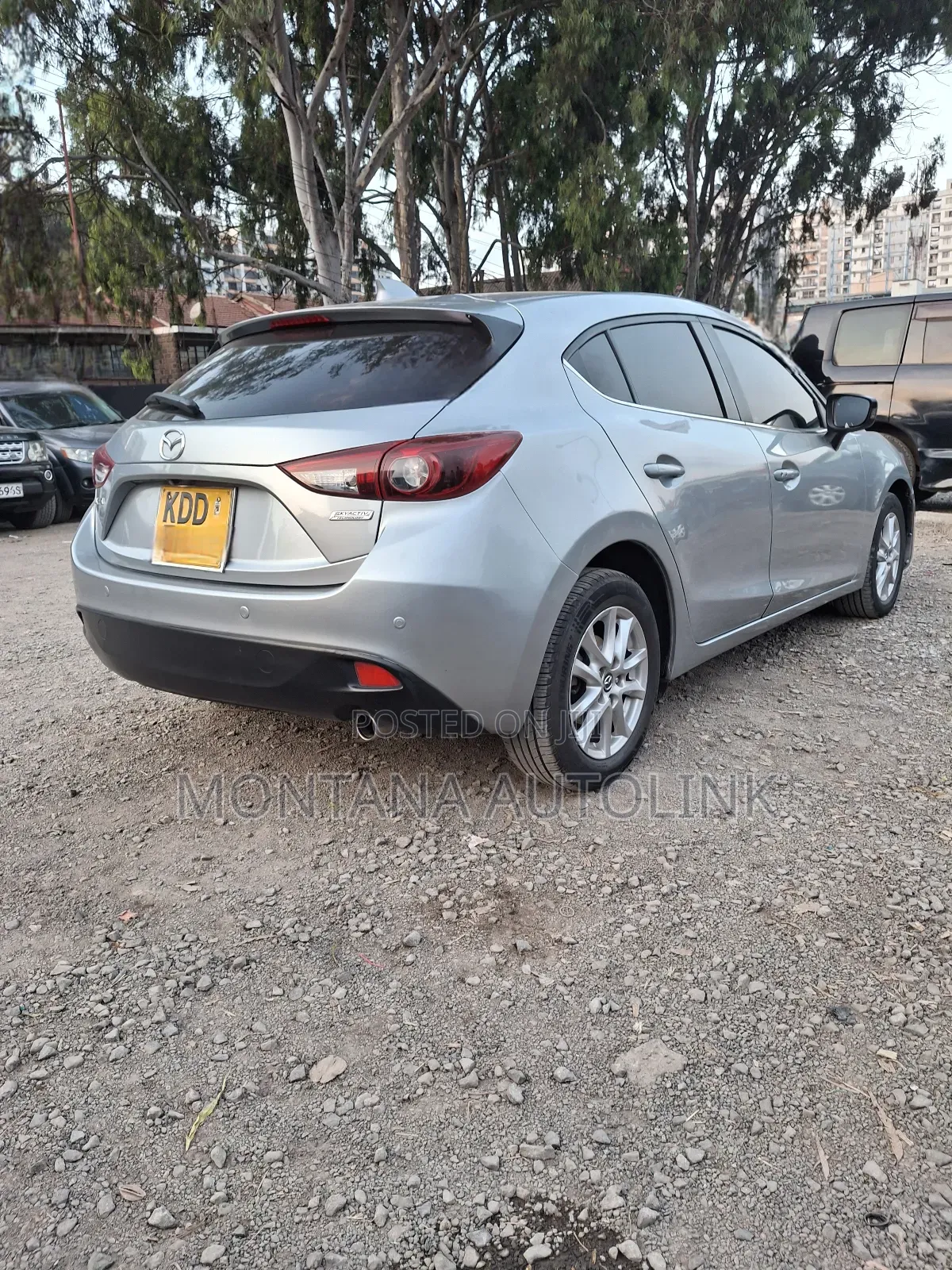 Mazda Axela SV Premium 2014 Silver