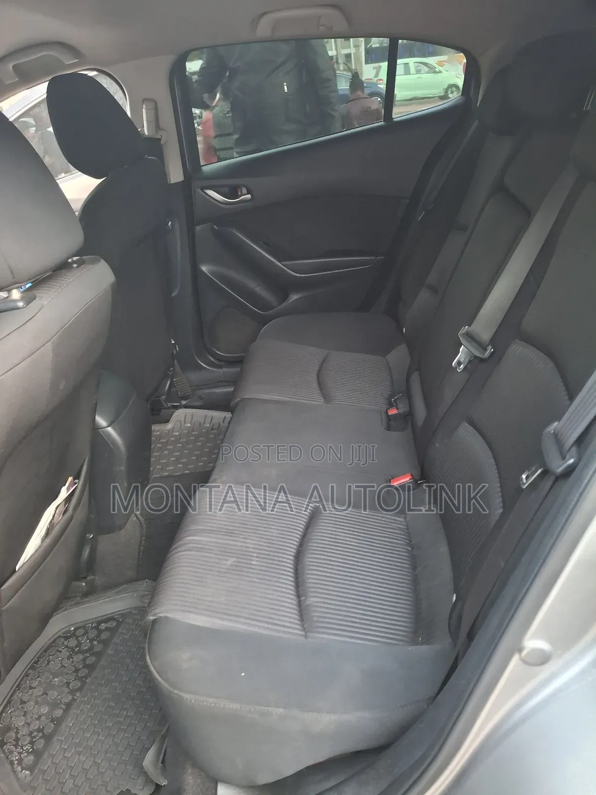 Mazda Axela SV Premium 2014 Silver