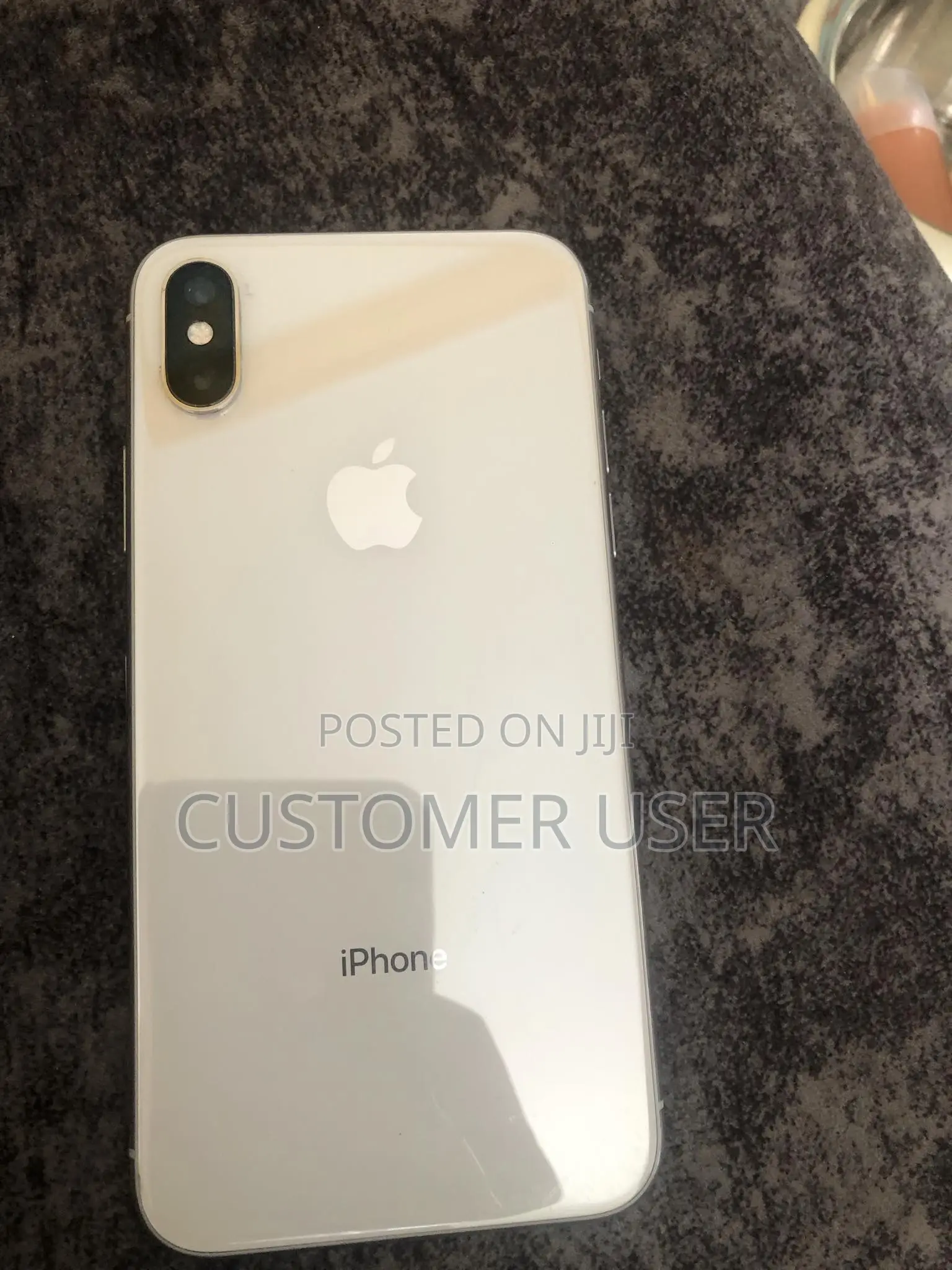 Apple iPhone X 64 GB White