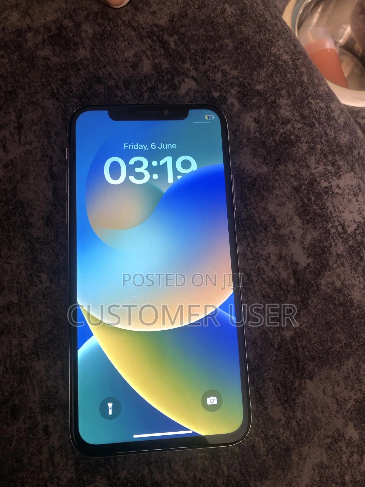 Apple iPhone X 64 GB White