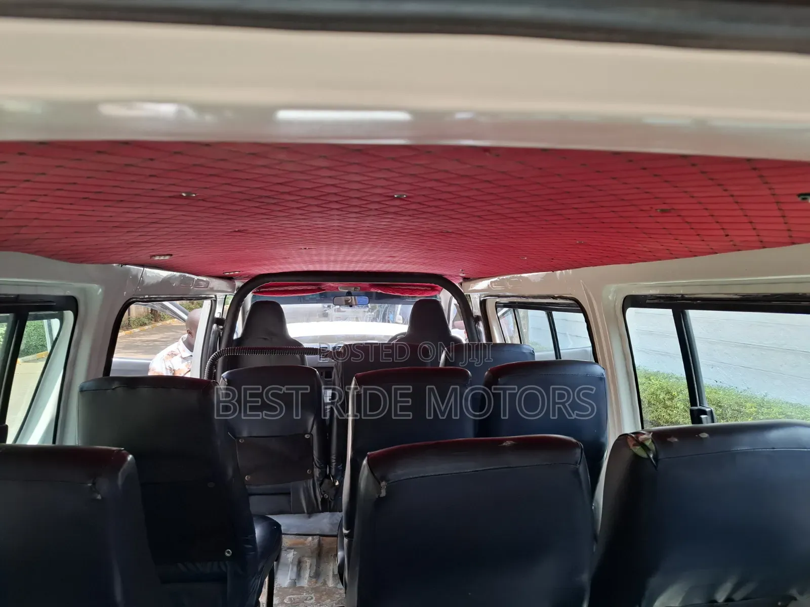 Toyota HiAce 2012 White