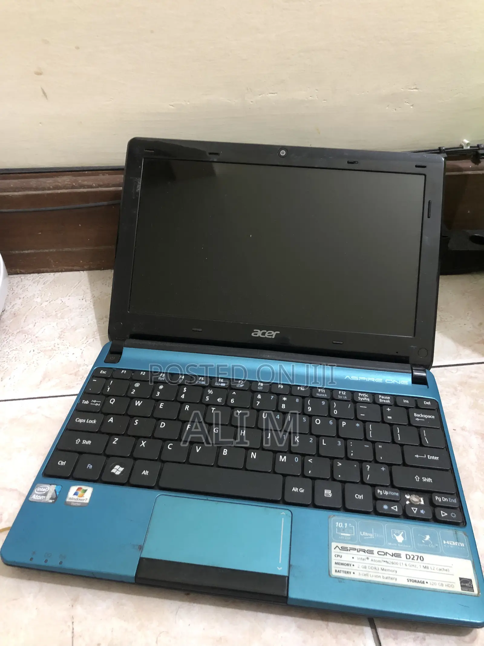 Laptop Acer Aspire 1 2GB Intel Atom HDD 320GB