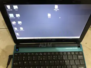 Laptop Acer Aspire 1 2GB Intel Atom HDD 320GB