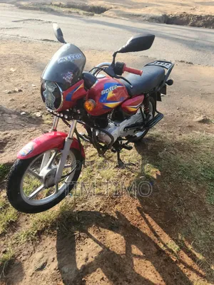 Bajaj Boxer 150 UG 2025 Red