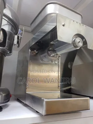 Commercial Oil Press Machine/Oil Press Machine