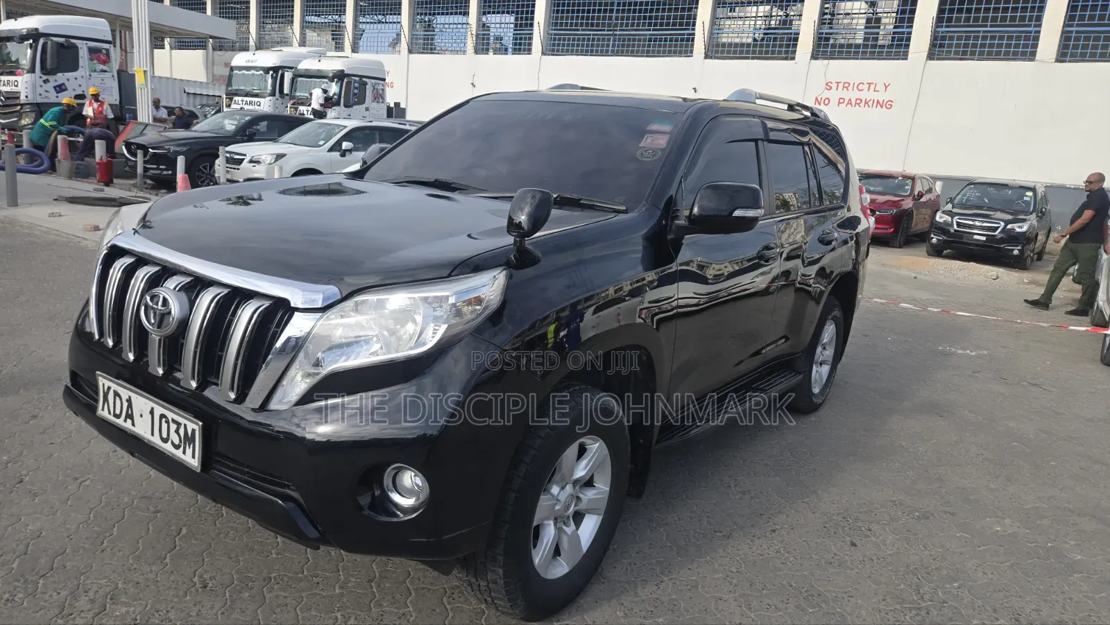 Toyota Land Cruiser Prado 2014 Black