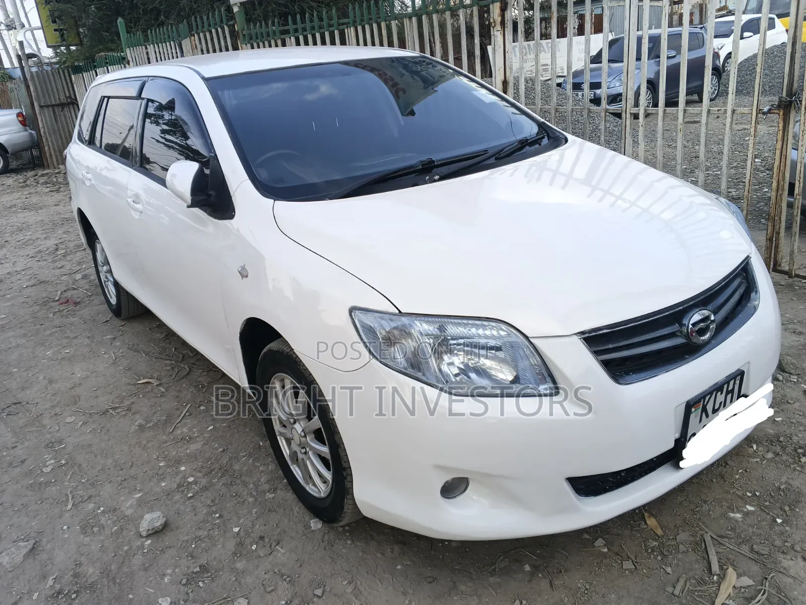Toyota Corolla Fielder 2014 White