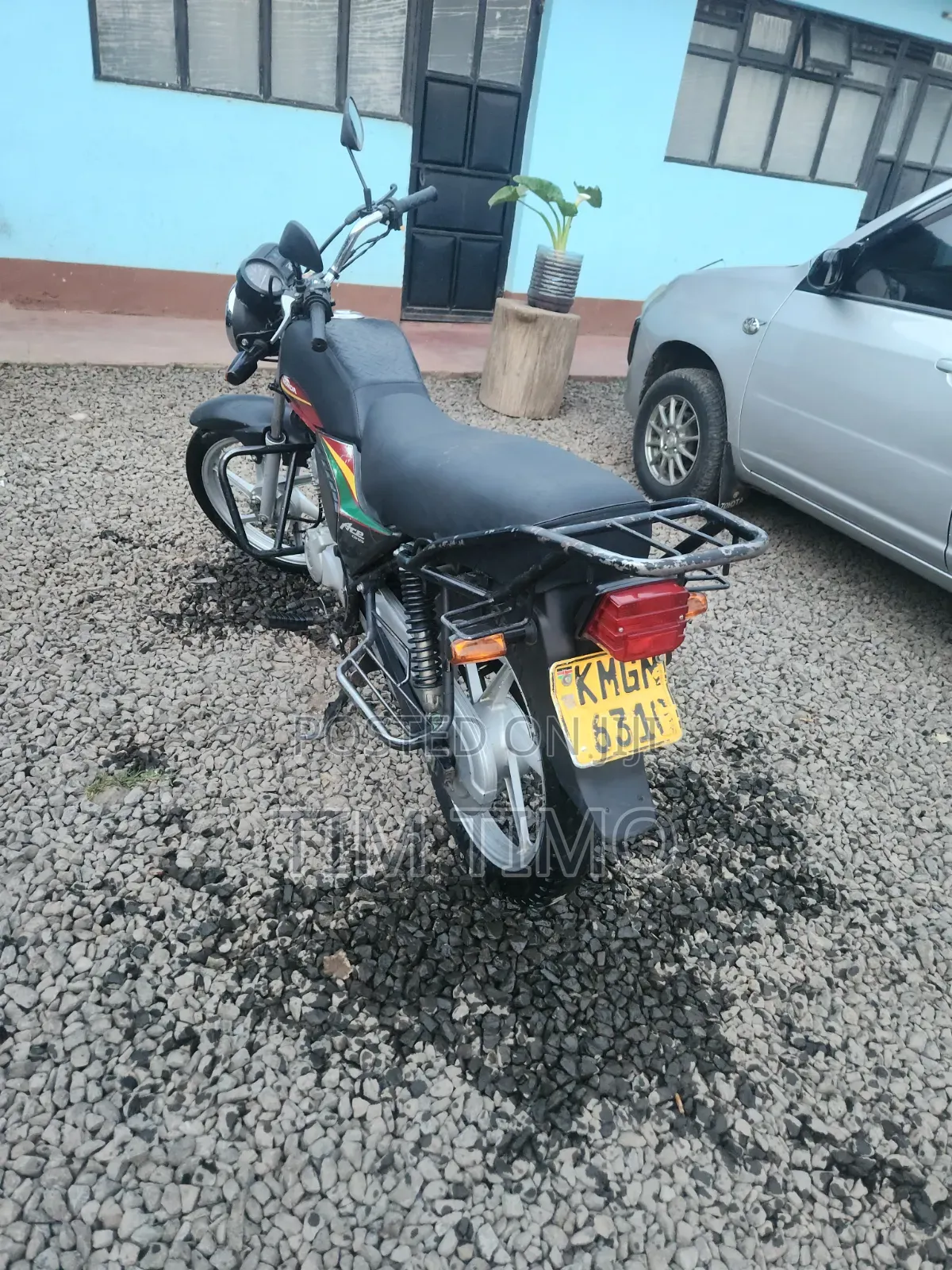 Honda CB 2025 Red