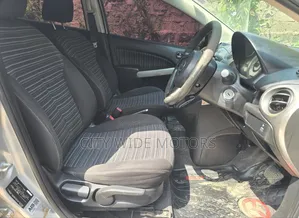 Mazda Demio 2010 Silver