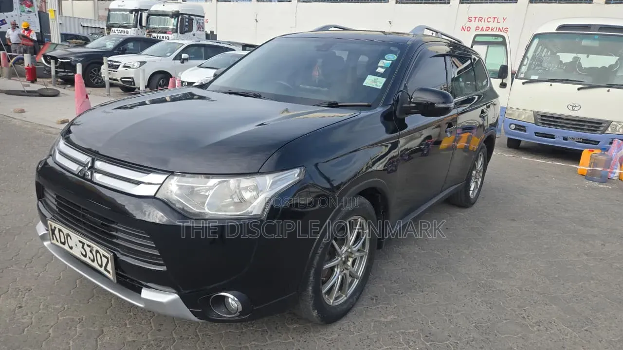 Mitsubishi Outlander 2014 Black