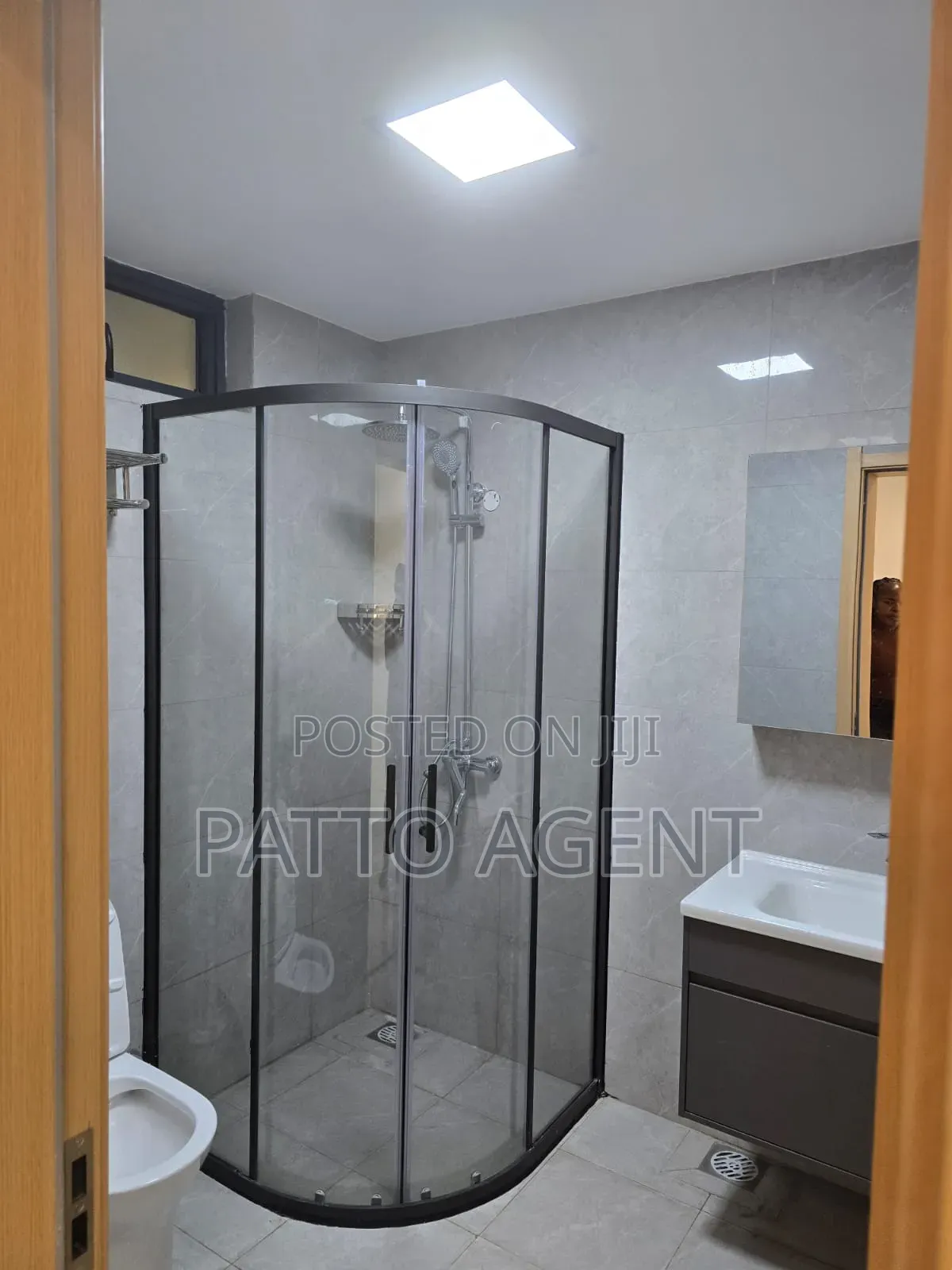 2bdrm Apartment in Riara Road, Valley Arcade for rent