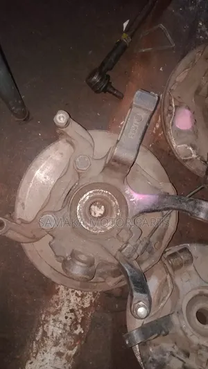 Xtrail Nt30 Wheel Hub