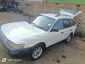 Toyota Corolla II 1999 White