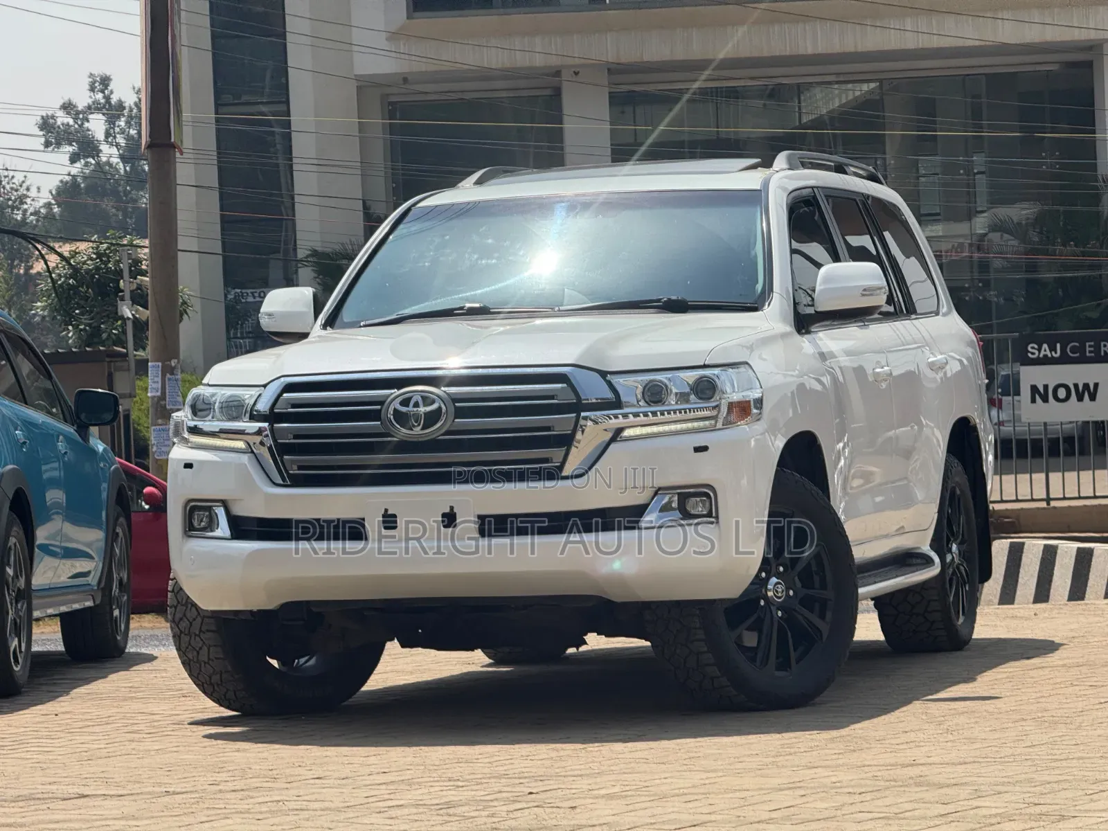 Toyota Land Cruiser Prado 2018 White