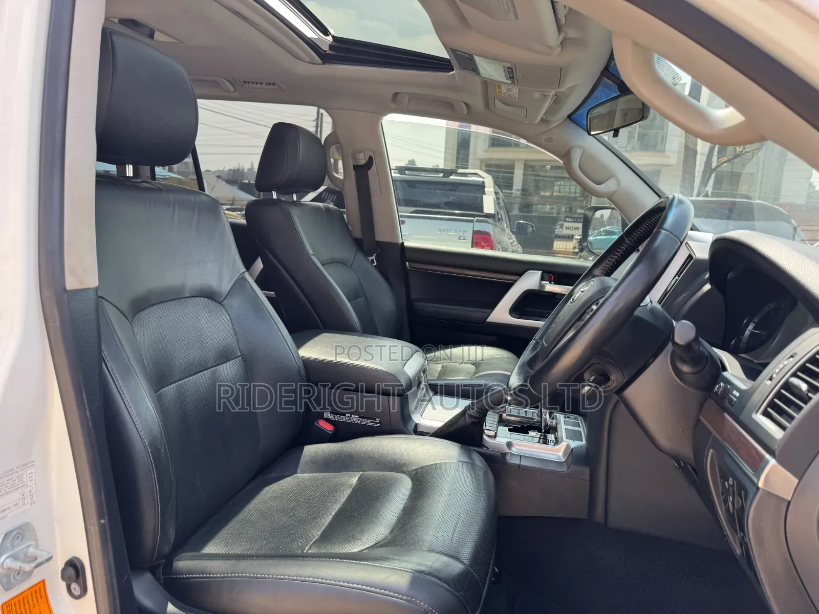 Toyota Land Cruiser Prado 2018 White