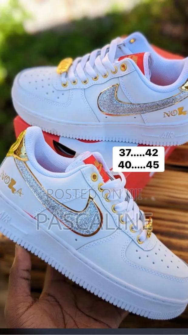 Shoes Selling - thumbnail 6