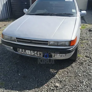 Mitsubishi Lancer 2000 Silver