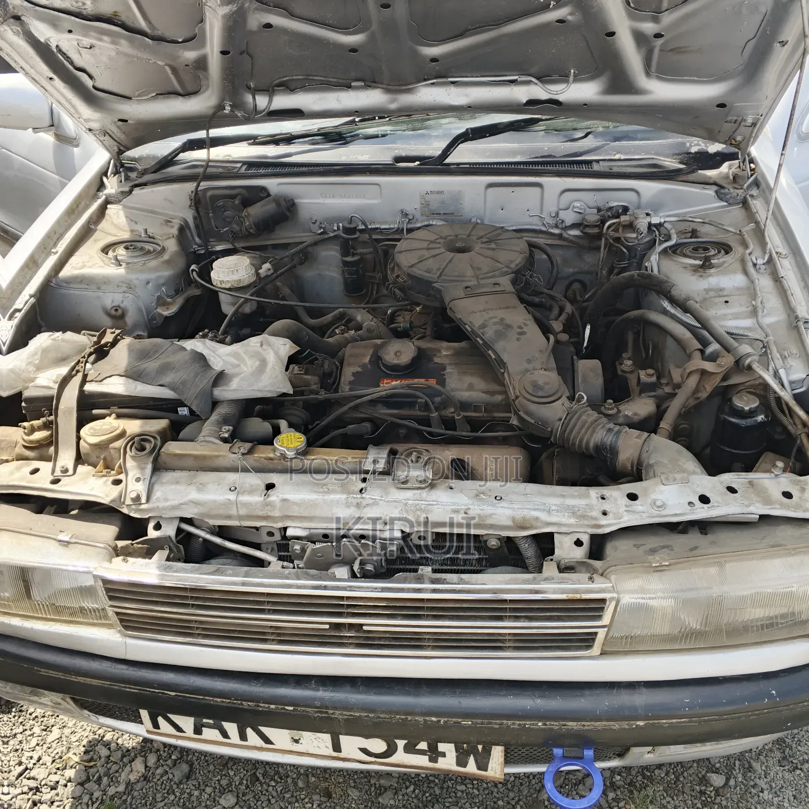 Mitsubishi Lancer 2000 Silver