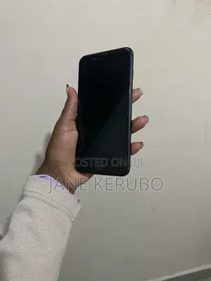 Apple iPhone 8 Plus 64 GB Black