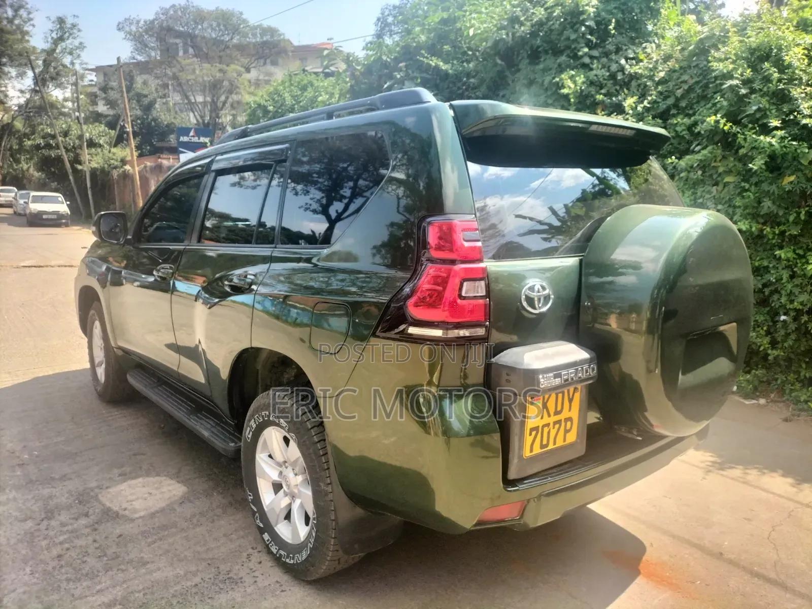 Toyota Land Cruiser Prado 2013 Green