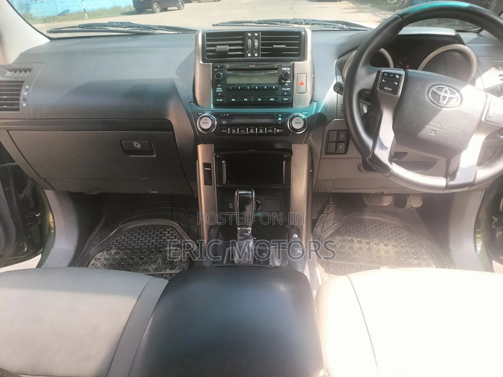 Toyota Land Cruiser Prado 2013 Green