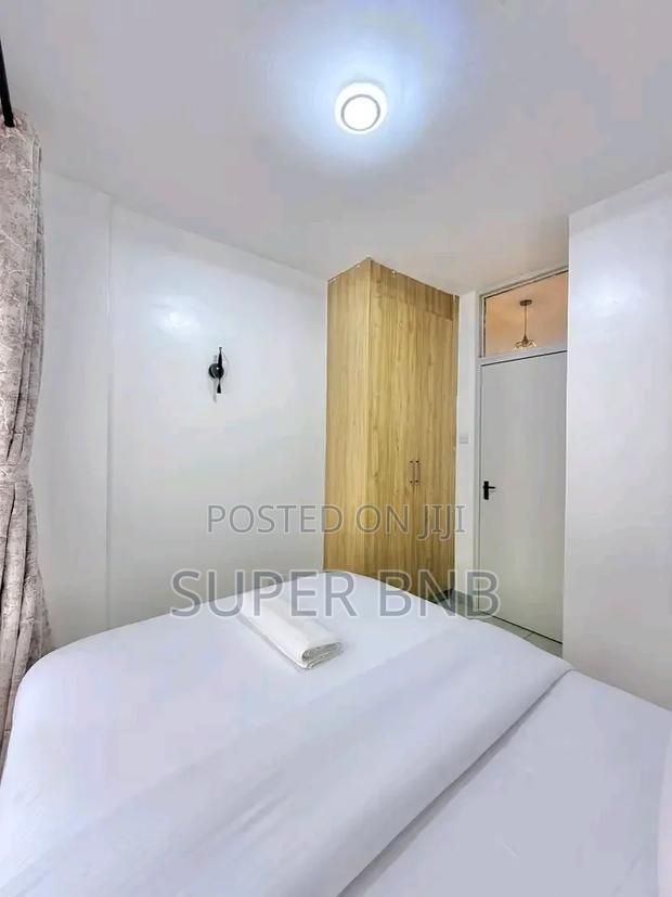 Cosy 1 Bedroom Airbnb Kamakis Eastern Bypass 1hrs Rate - thumbnail 3