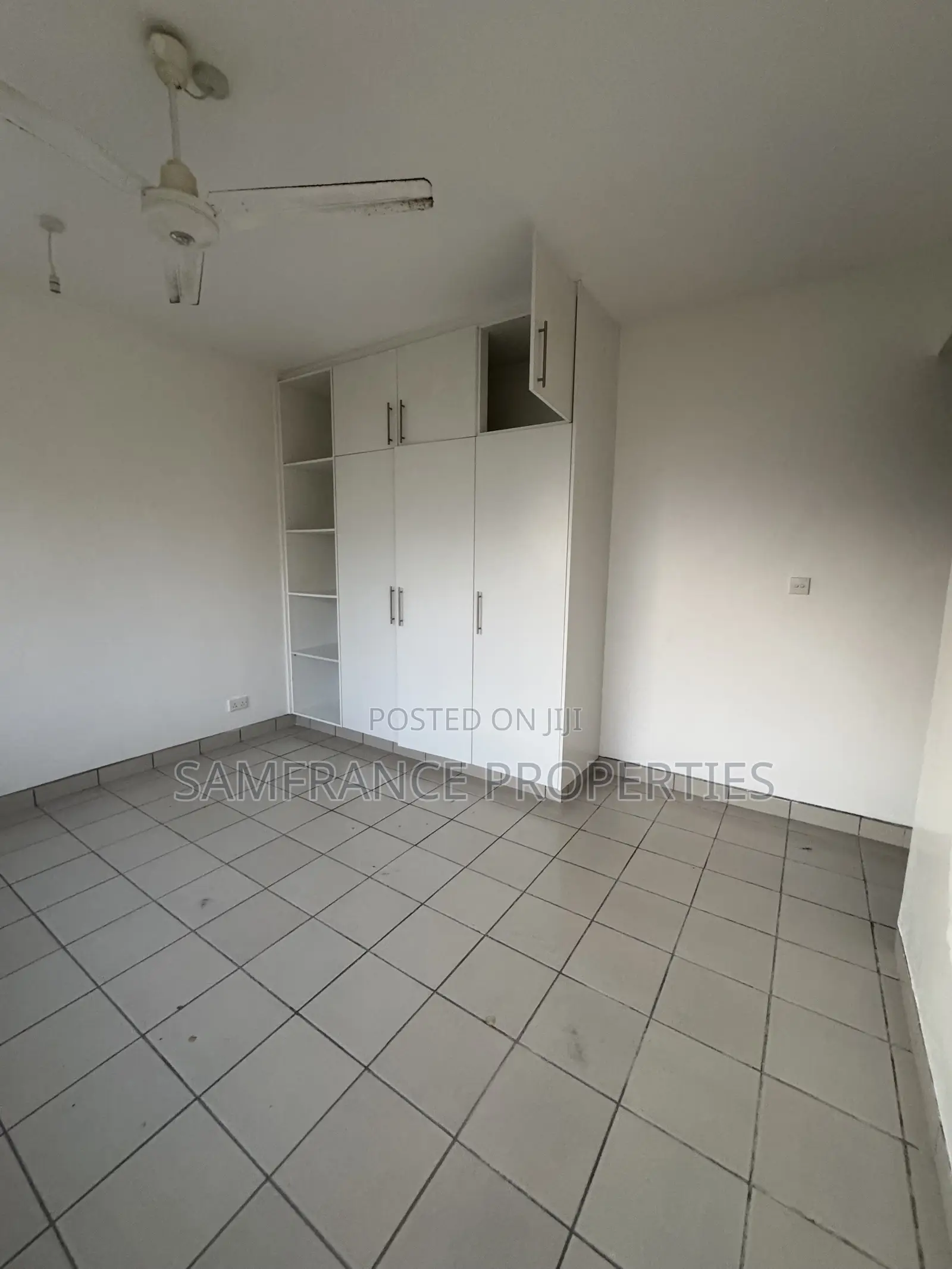 3bdrm Apartment in Nyali Quickmart for rent