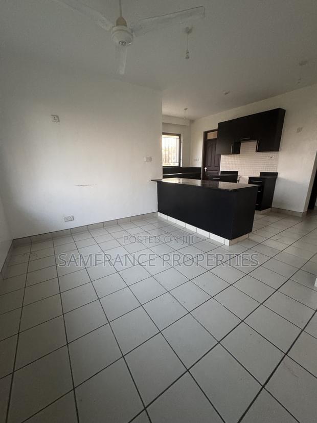 3bdrm Apartment in Nyali Quickmart for rent - thumbnail 3