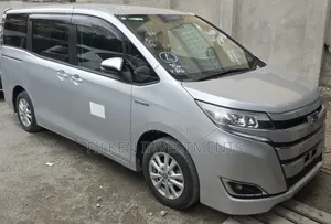 Toyota Noah 2020 Silver
