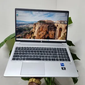 Laptop HP ProBook 450 G9 16GB Intel Core i7 SSD 512GB