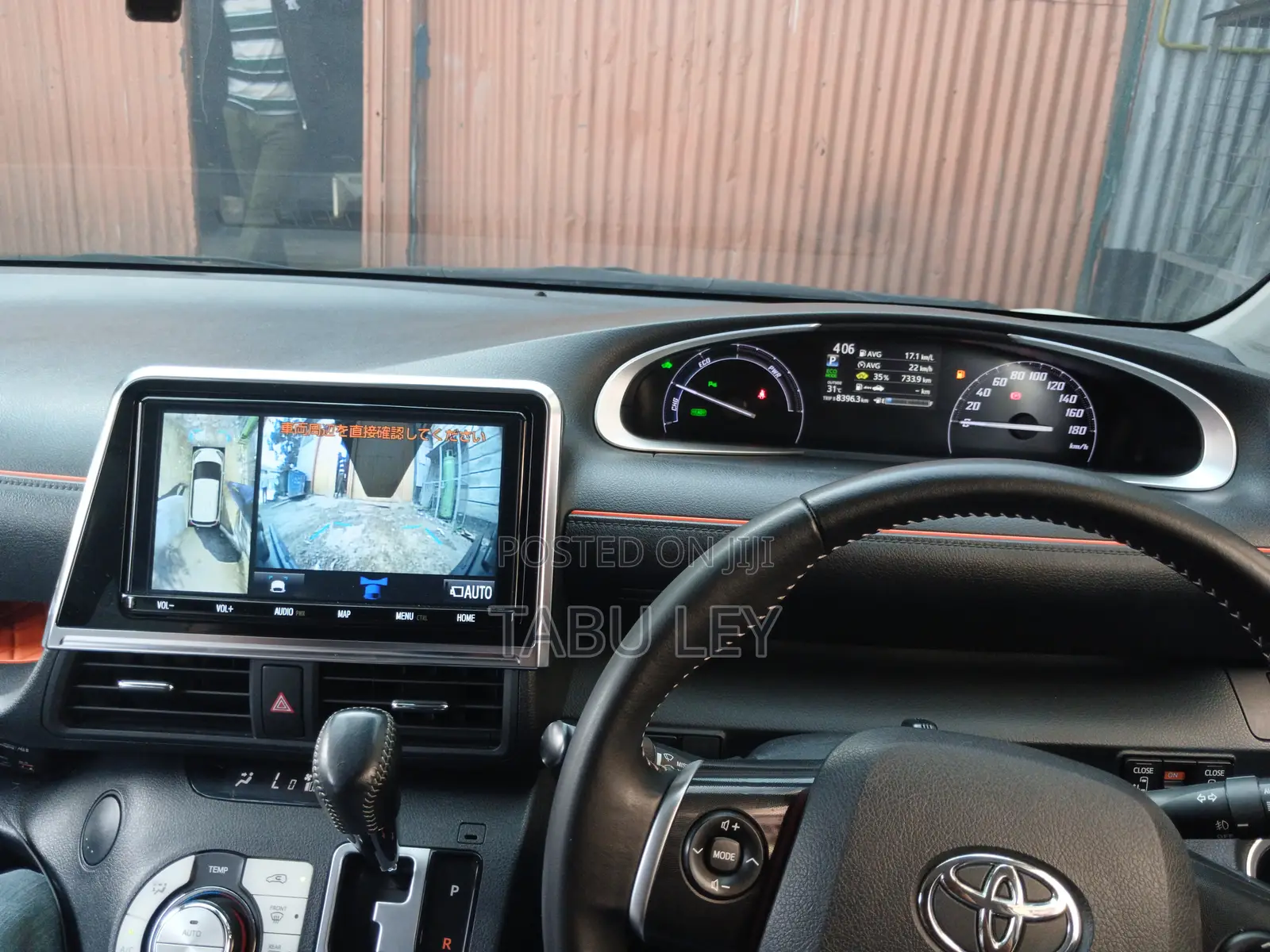 Toyota Sienta 1.5 AWD 2019 White