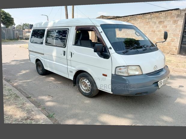 Mazda Bongo 2011 White
