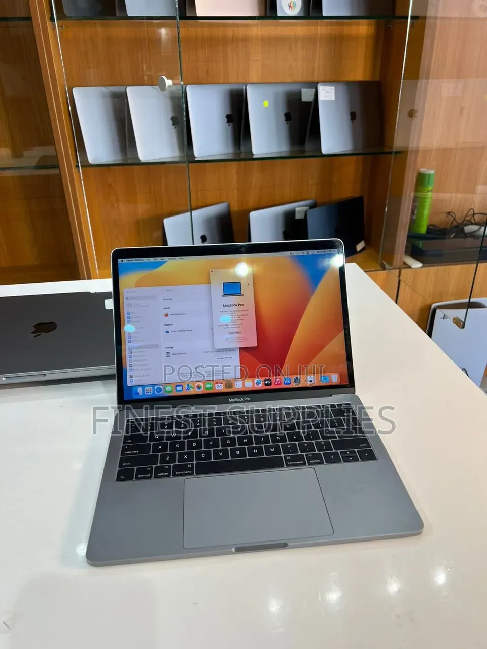 Laptop Apple MacBook Pro 2017 8GB Intel Core i5 SSD 256GB