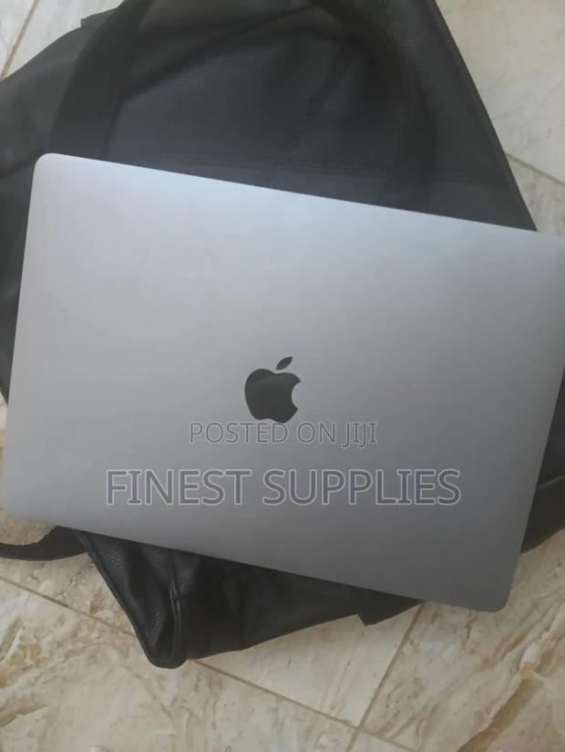 Laptop Apple MacBook Pro 2017 8GB Intel Core i5 SSD 256GB - thumbnail 4