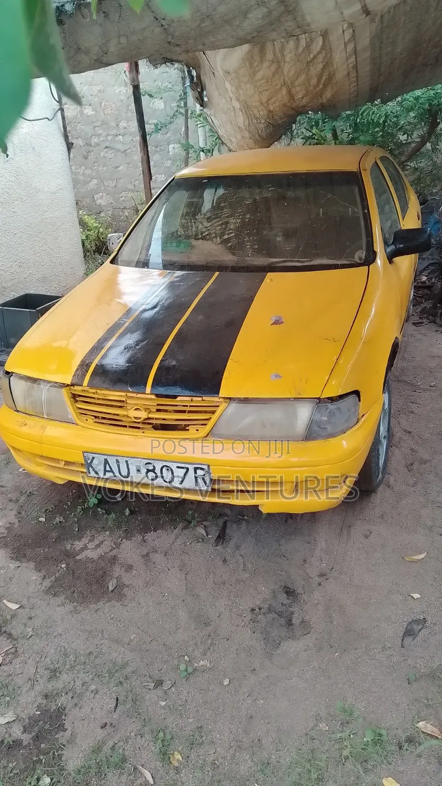 Nissan Sunny 1998 Yellow