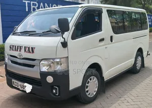 Toyota HiAce 2014 White