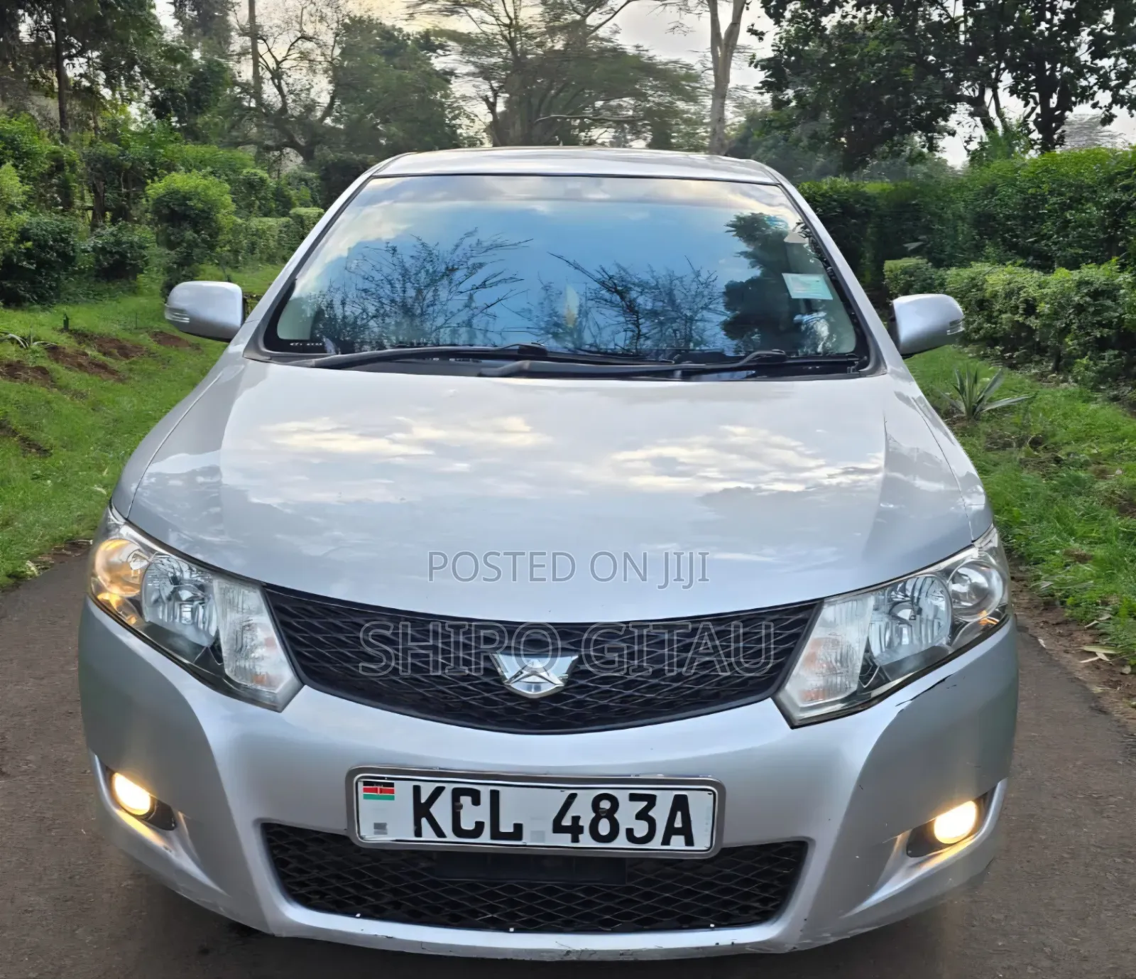 Toyota Allion 2010 Silver