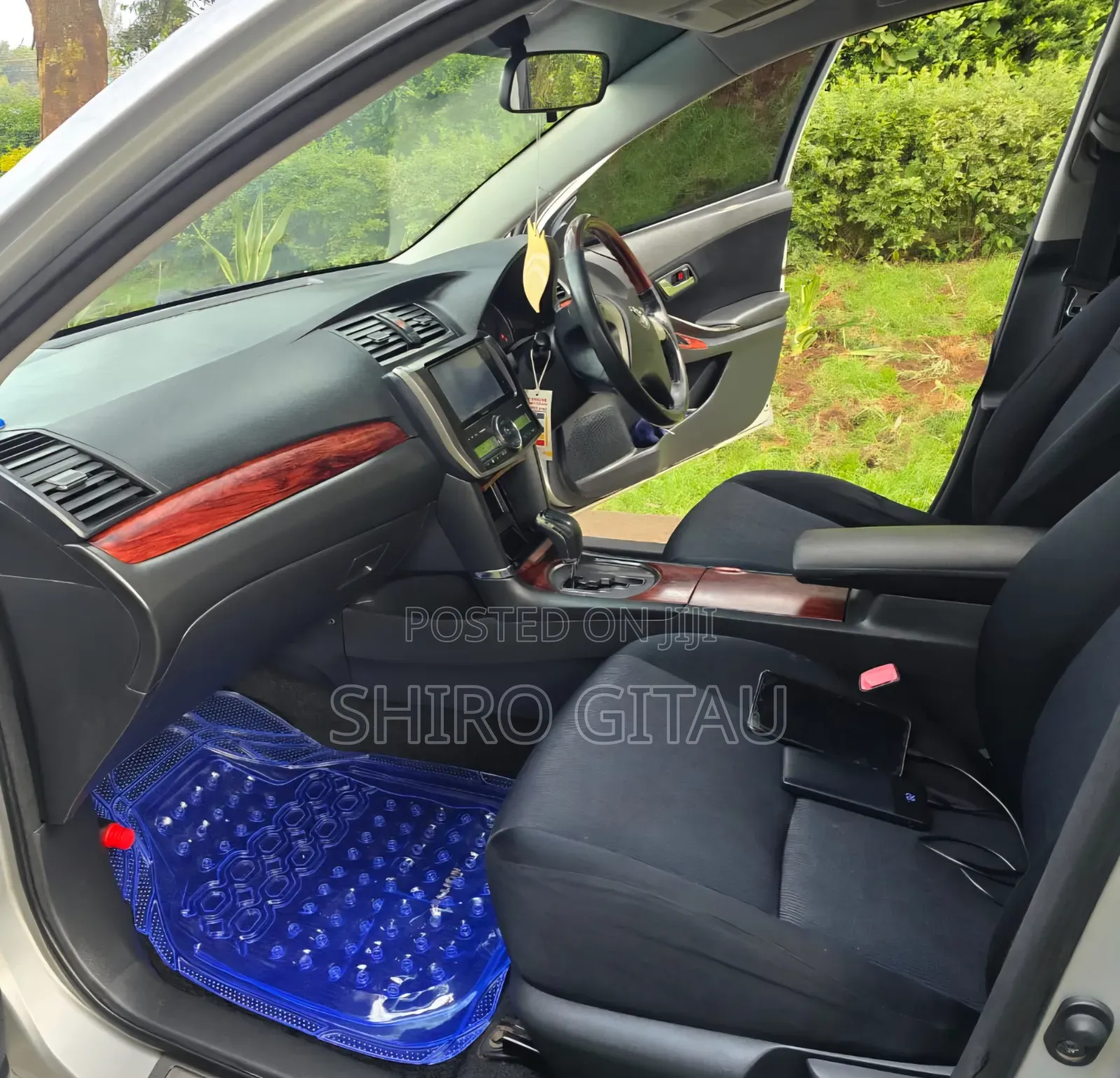 Toyota Allion 2010 Silver