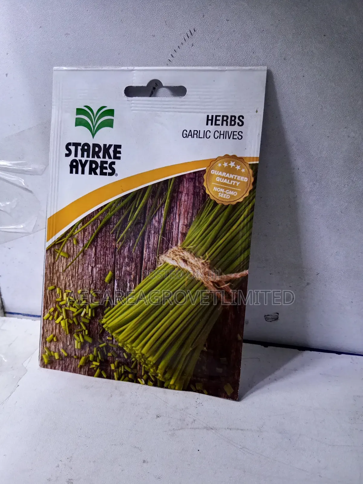 Garlic Chives Herb Seeds 0.7g Starke Ayres