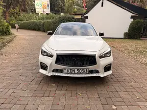 Infiniti Q50 2017 White