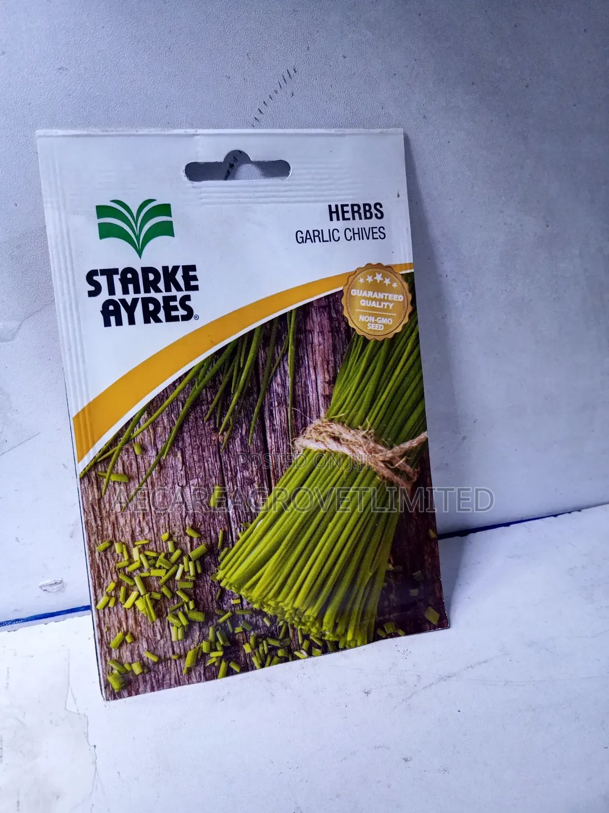 Garlic Chives Herb Seeds 0.7g Starke Ayres