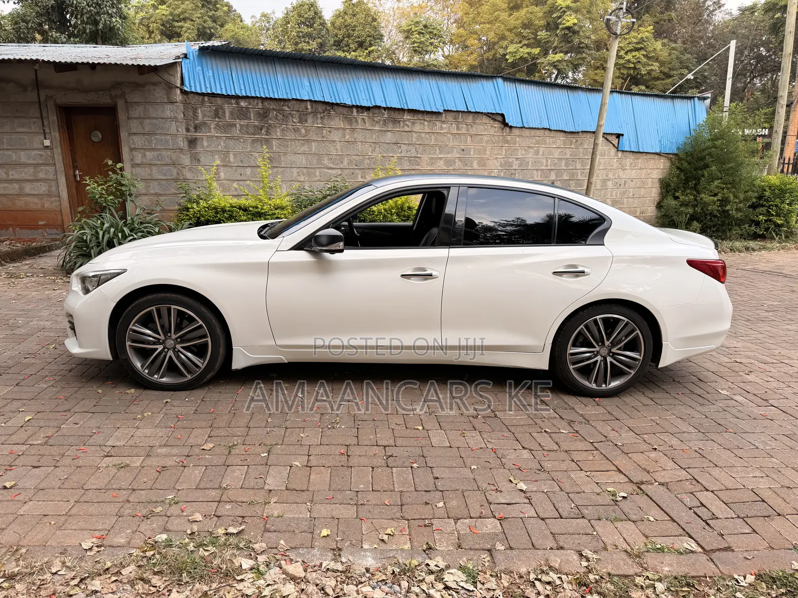 Infiniti Q50 2017 White