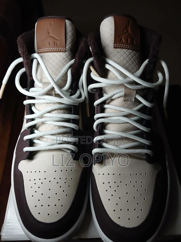 Nike Air Jordan 1 Mid - Brown Basalt/Pecan Oatmeal - thumbnail 3