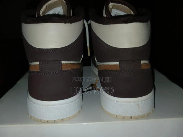Nike Air Jordan 1 Mid - Brown Basalt/Pecan Oatmeal - thumbnail 5