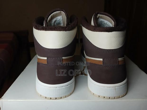 Nike Air Jordan 1 Mid - Brown Basalt/Pecan Oatmeal - thumbnail 6